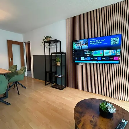 アパート Blackforestbnb Seenestchen - Modernes 3 - Suedbalkon - Schwimmbad - Sauna - Fitness シュルッフゼー
