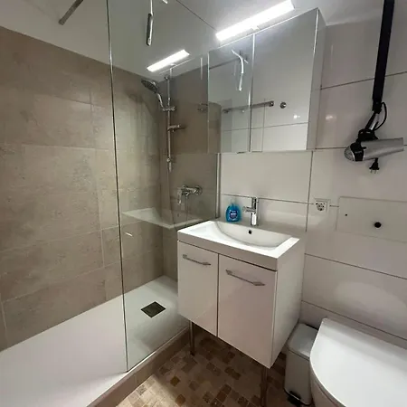 アパート Blackforestbnb Seenestchen - Modernes 3 - Suedbalkon - Schwimmbad - Sauna - Fitness *